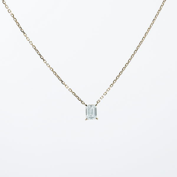 Equi Emerald solitaire 0.5 ct lab grown diamond necklace in 18k gold