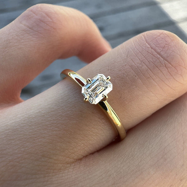 Equi Emerald solitaire 0.5 ct lab grown diamond ring in 18k gold