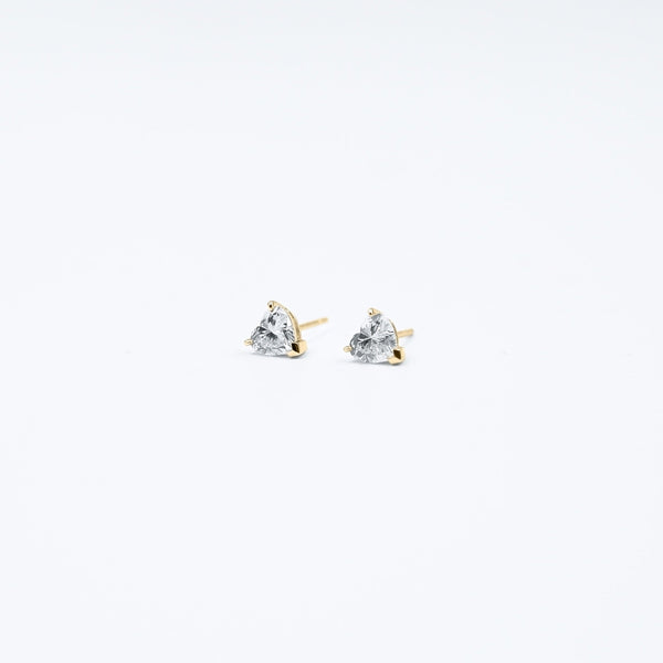 Equi Heart solitaire 0.5 ct lab grown diamond earring in 18k gold