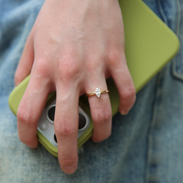Equi marquise solitaire 0.5 ct lab grown diamond ring in 18k gold