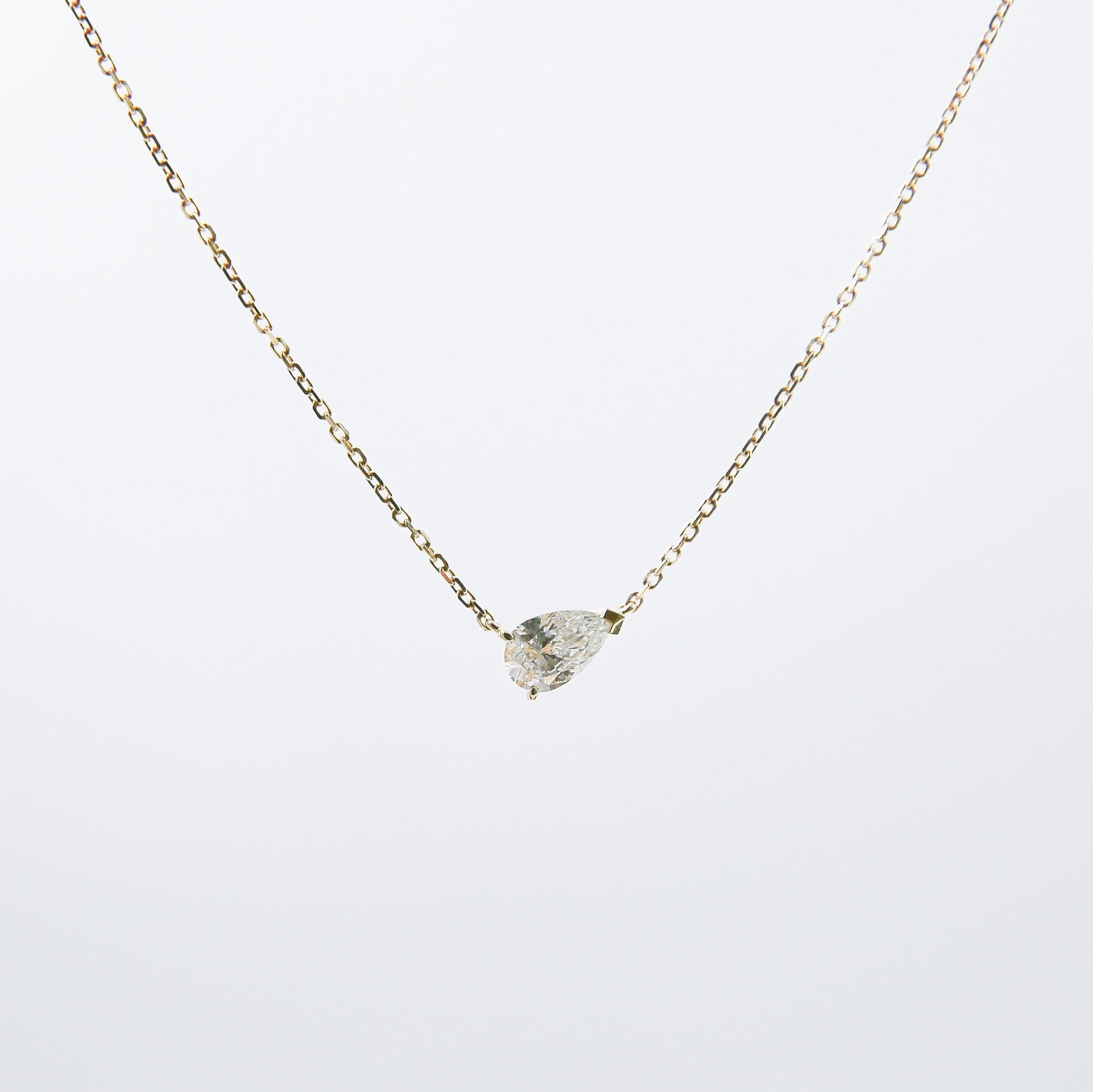 Equi Teardrop solitaire 0.5 ct lab grown diamond necklace in 18k gold