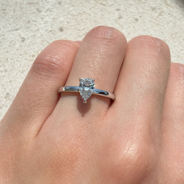 Equi Teardrop solitaire 0.5 ct lab grown diamond ring in 18k white gold